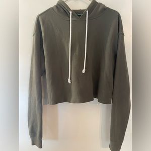 Army green cropped sweatshirt Women’s Sz S